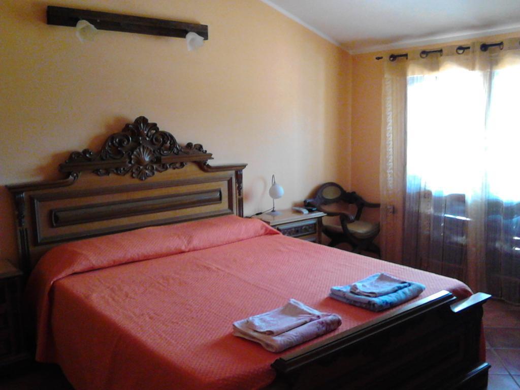 Villa Nina Trecastagni Bilik gambar